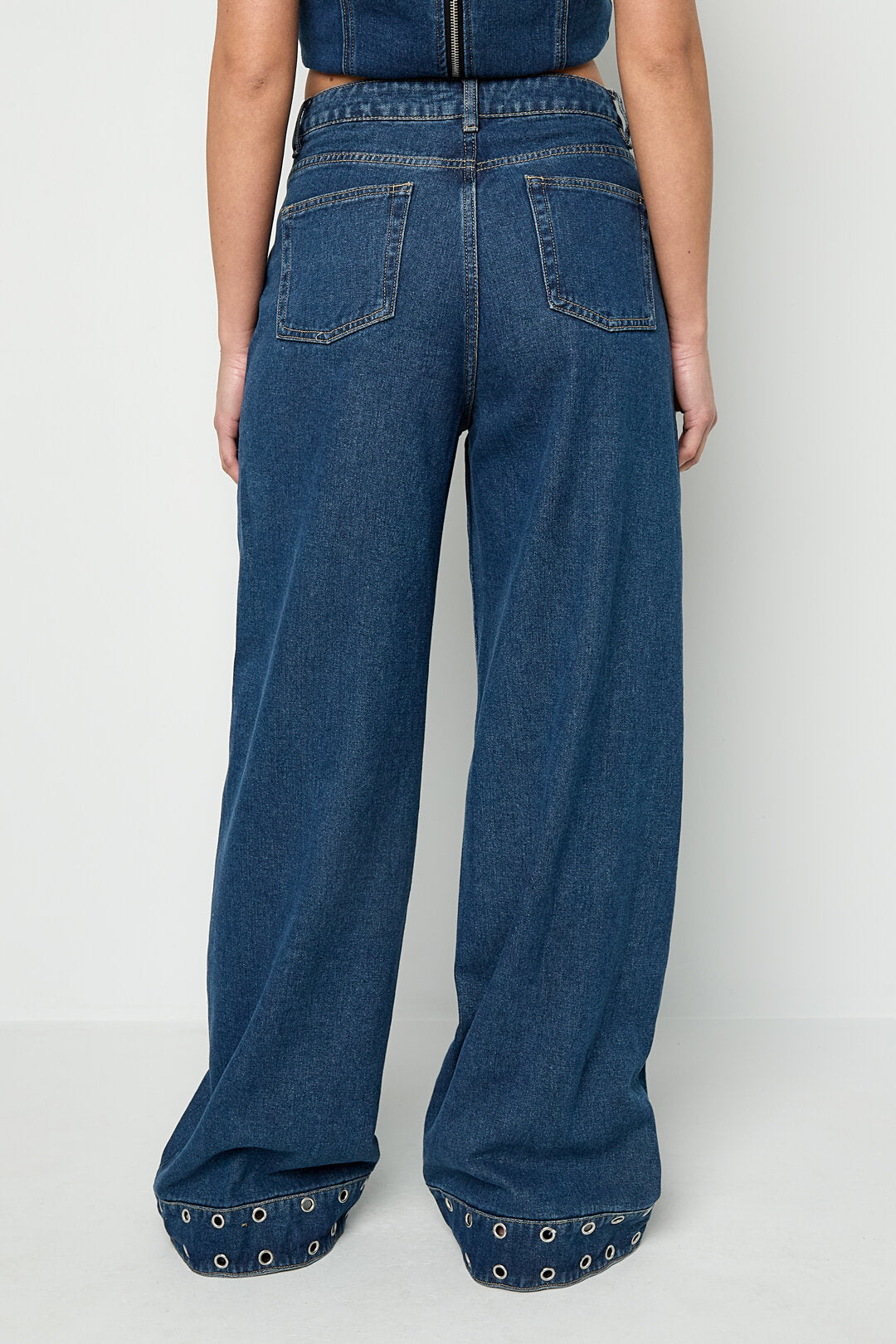 Gimme Comfortable Cotton Street Denim Pants