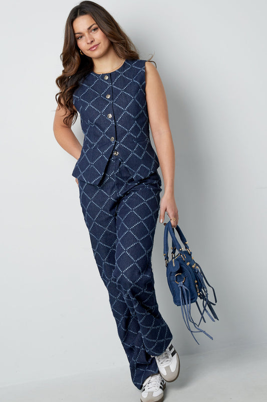 Elegant Blue Sleeveless Cotton Top for Summer