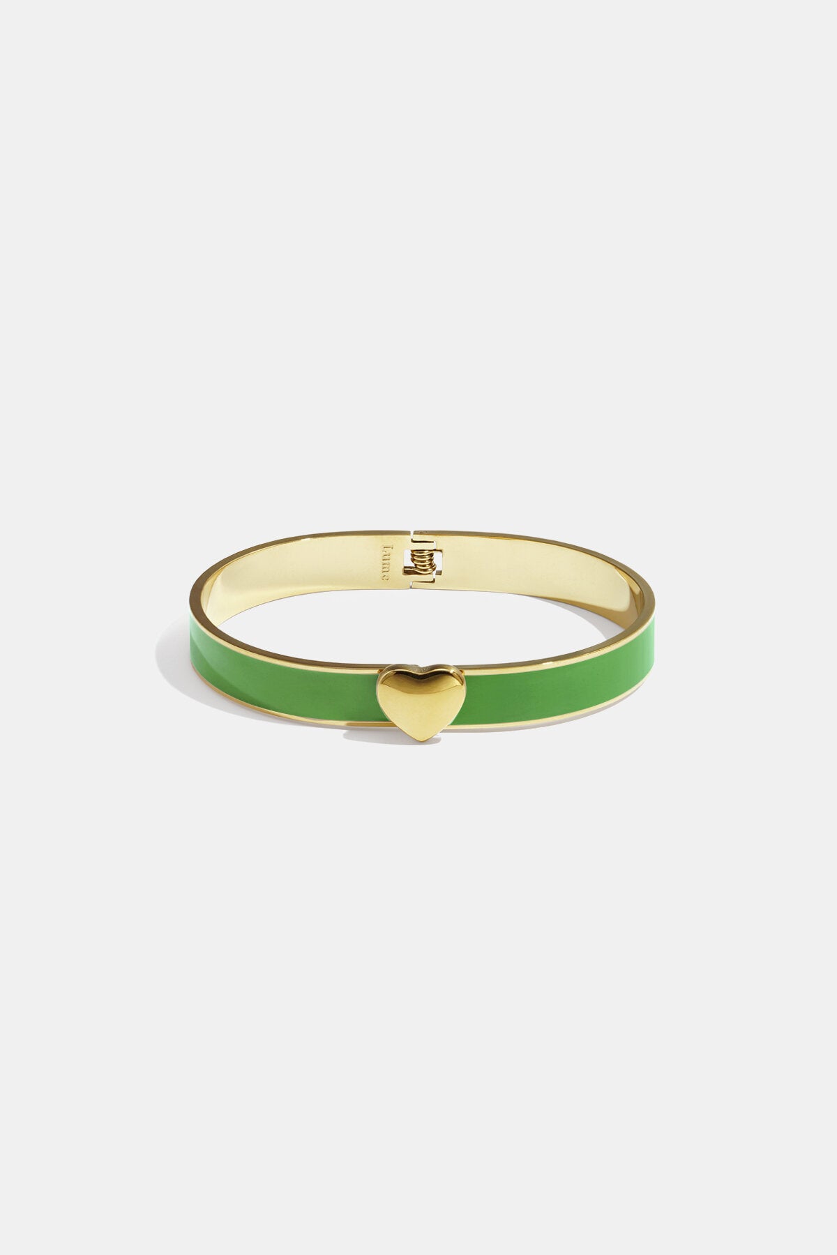 Charming Heart Bangle for Spring/Summer Elegance