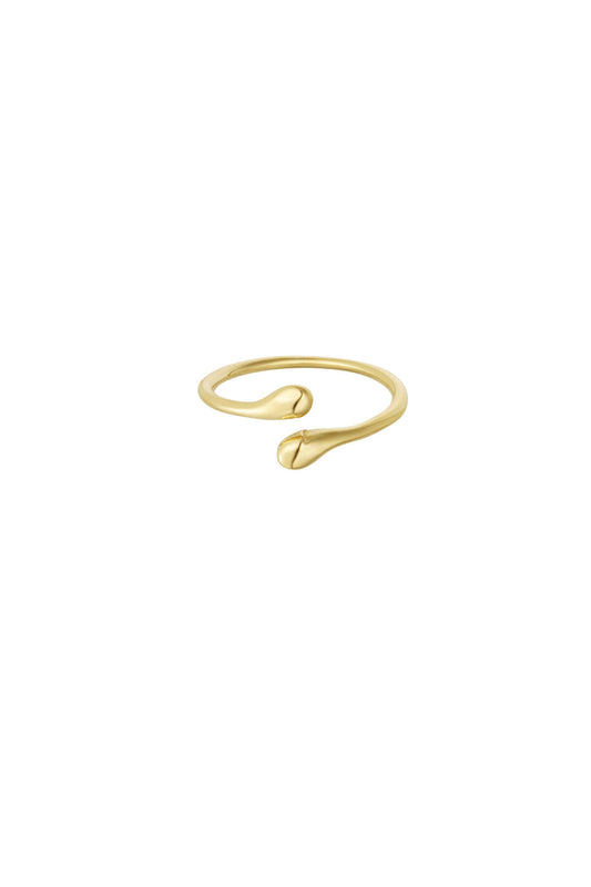 Elegant Minimalist Stainless Steel Ring in Silver and Gold
