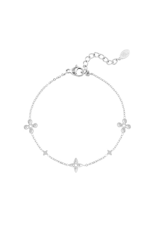 Elegant All-Fit Flower Charm Bracelet