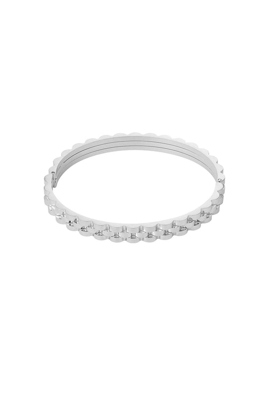Elegant Stainless Steel Bangle for Everyday Glam