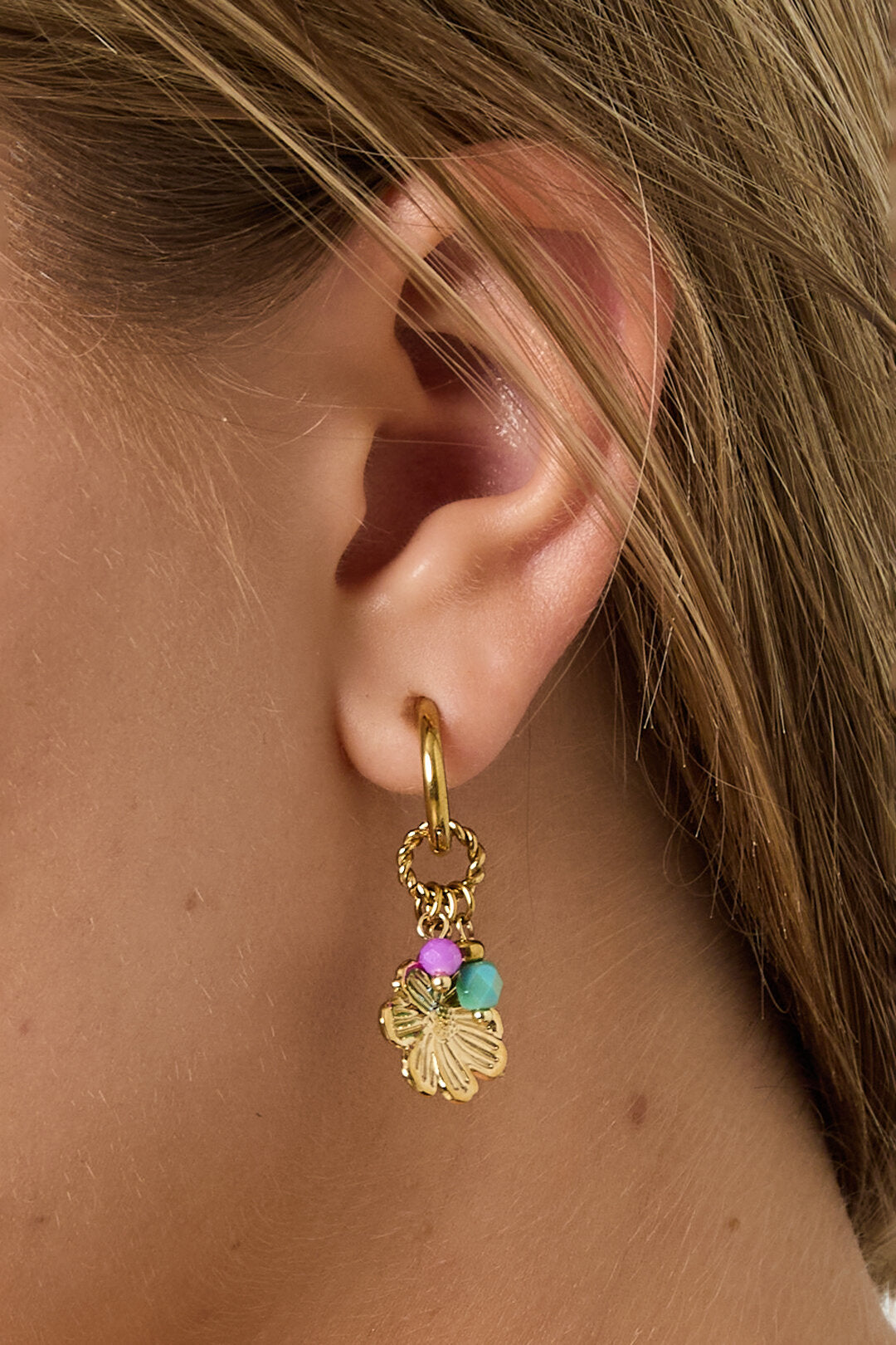Elegant Gold Flower Drop Earrings for Women