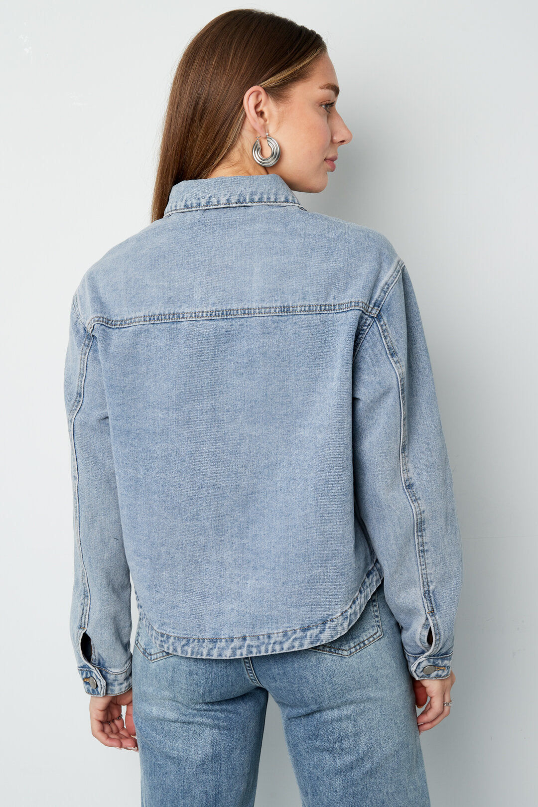 Stylish All-Fit Denim Jacket in Blue and Light Blue