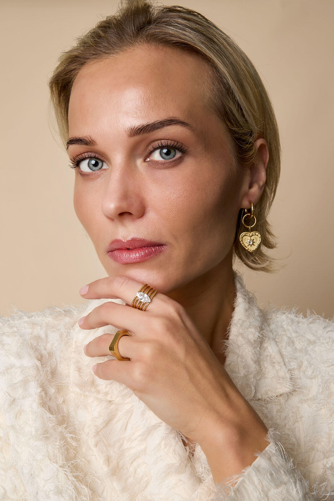 Lumé Gold-Color Adjustable Zircon Ring - Simple Elegance