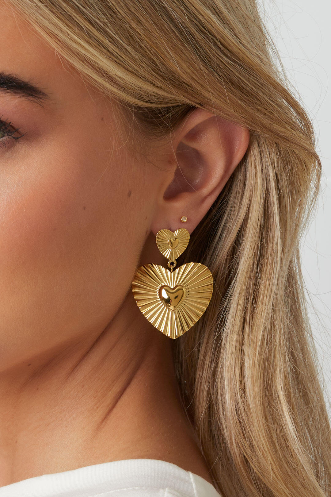 Elegant Gold Heart Drop Earrings for Women