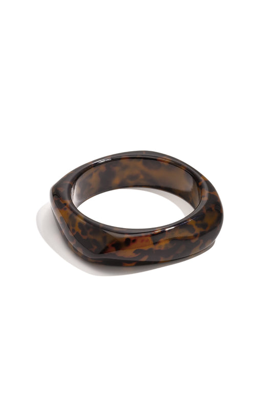 Elegant Brown Leopard Print Resin Bangle for Women