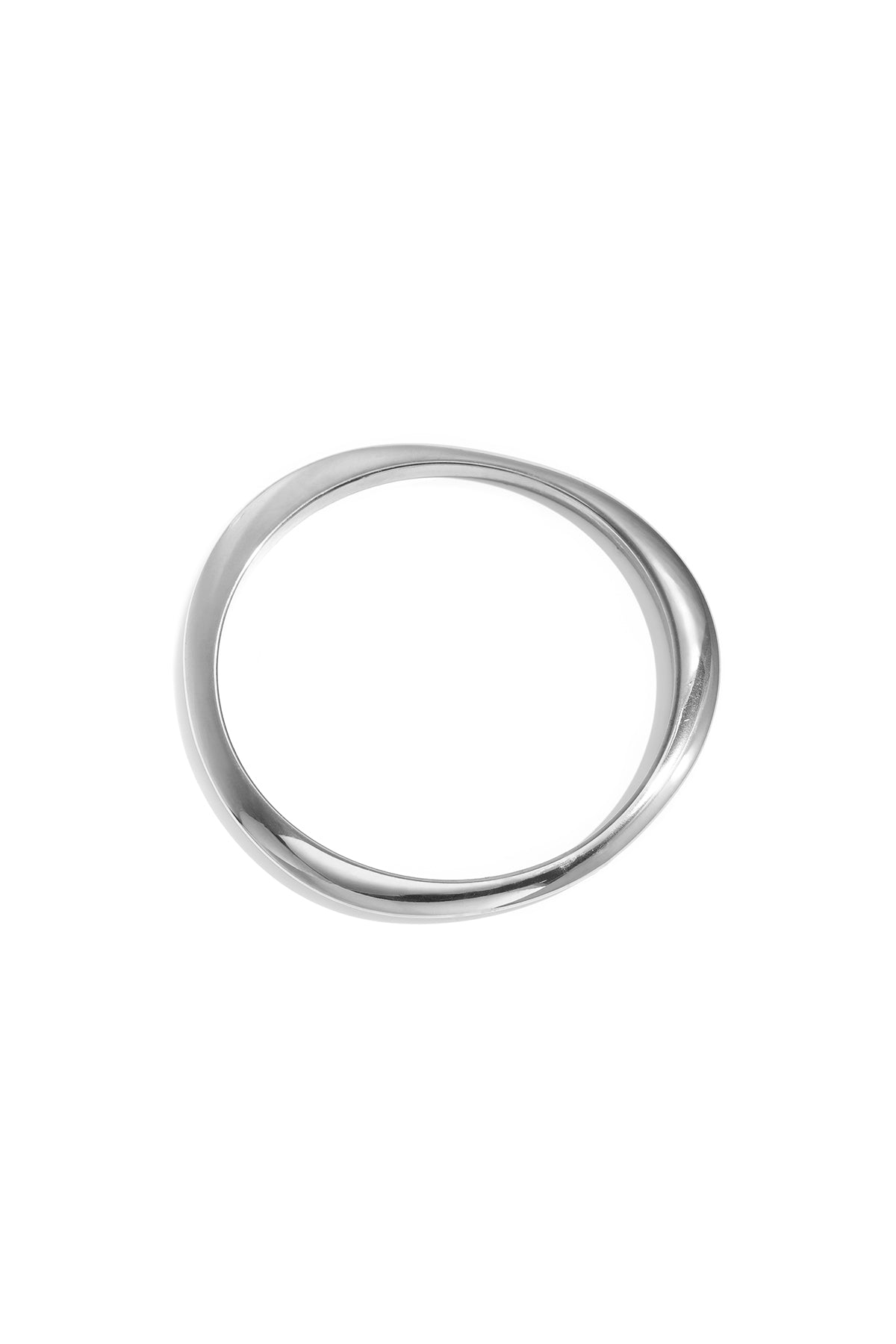 Wavy bangle