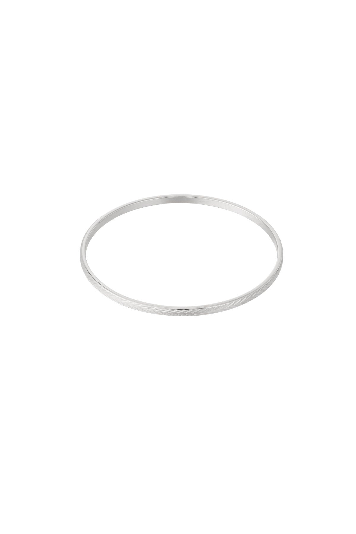 Stylish Stainless Steel Bangle for Everyday Elegance