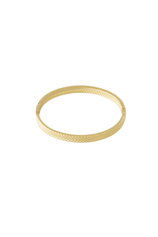 Elegant 14K Gold Plated Stainless Steel Bangle