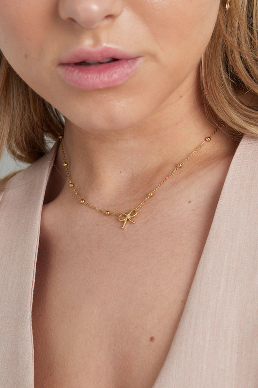 Elegant Stainless Steel Pendant Necklace in Silver and Gold