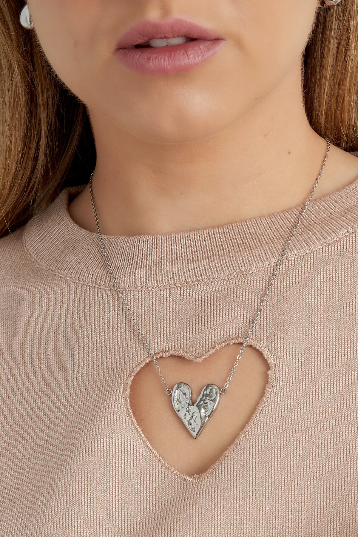 Elegant Heart Pendant Necklace for Everyday Wear