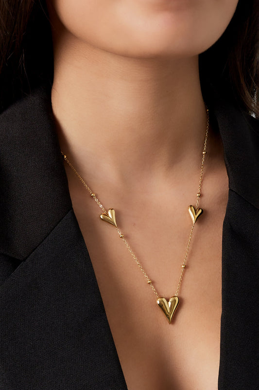 Elegant Heart Pendant Necklace - Simple & Stylish