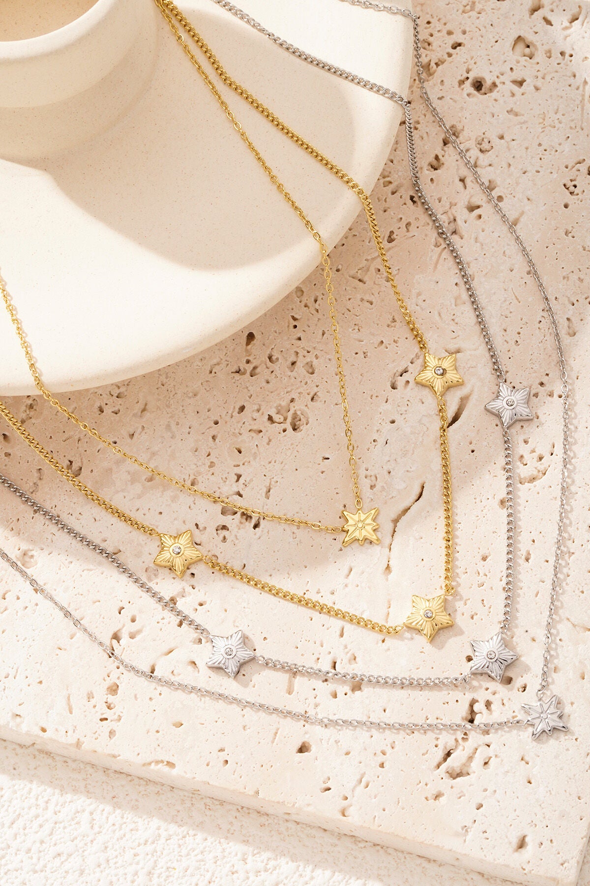 Elegant Star Multi-Layered Necklace for Women - Silver & Gold