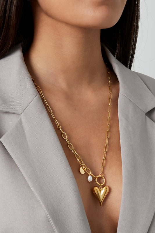 Elegant Heart Pendant Necklace for Everyday Wear