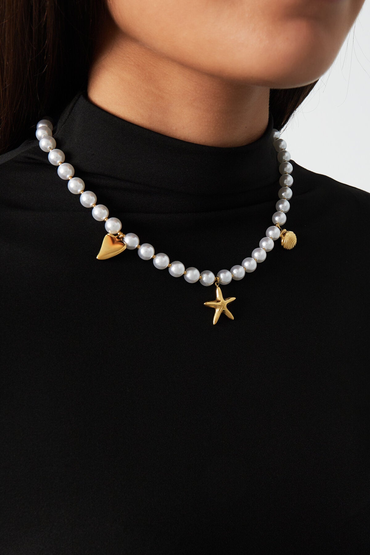 Elegant White Gold Beaded Necklace for Daily Wear