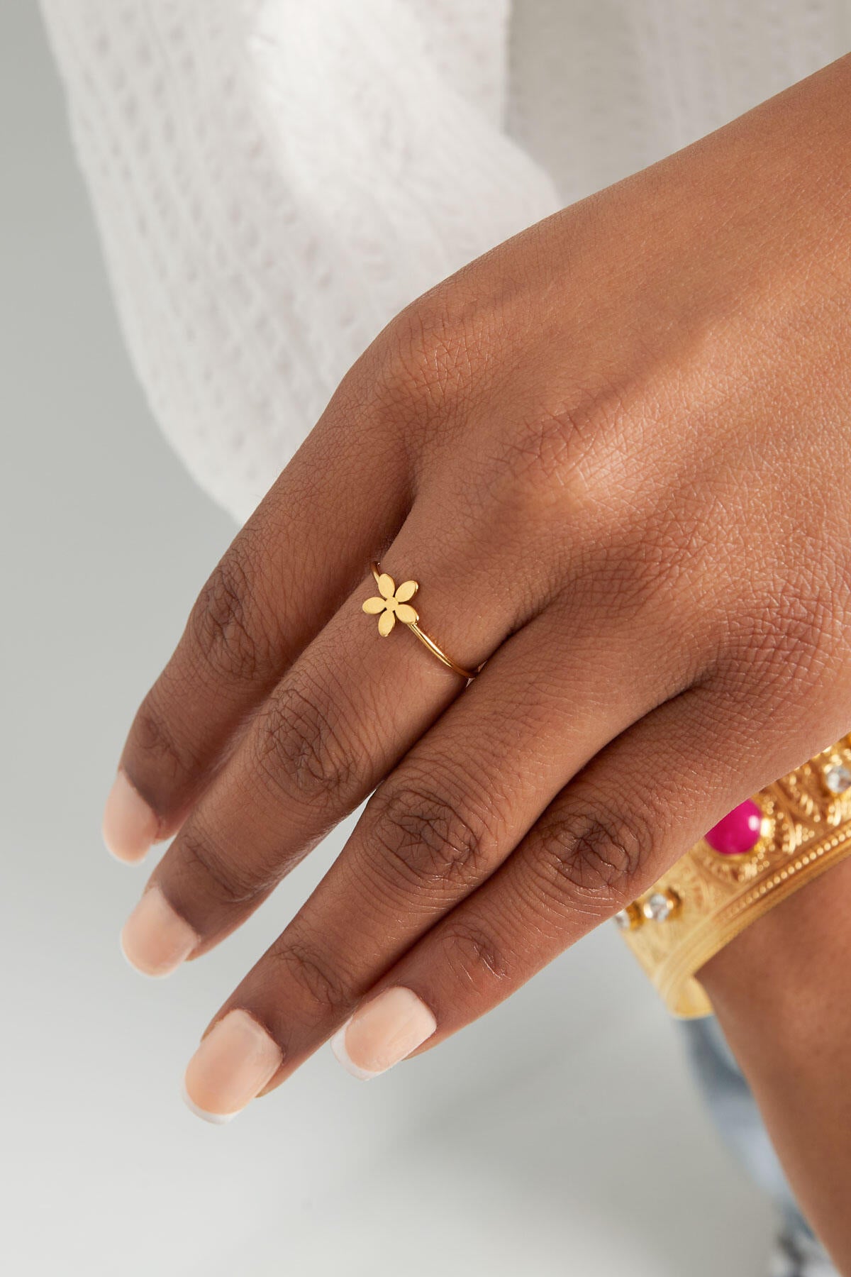 Elegant Minimalist Stainless Steel Ring - Silver & Gold