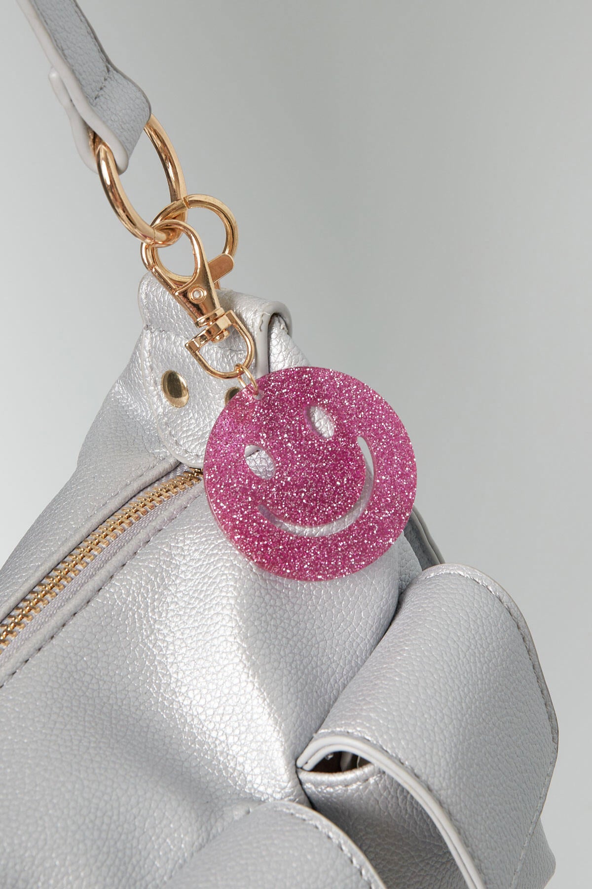 Chic Acrylic Alloy Smiling Face Keychain