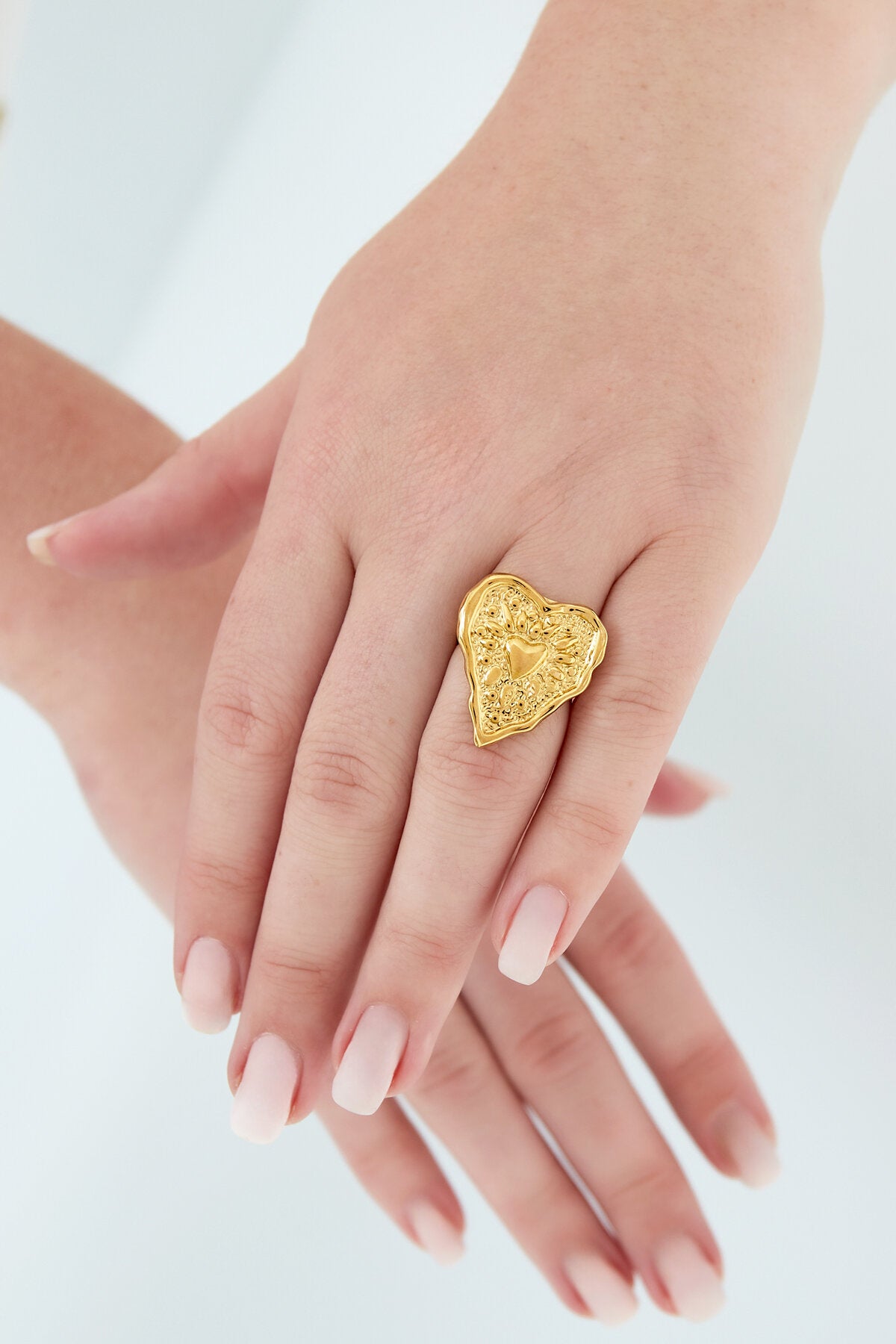 Elegant Statement Rings in Silver & Gold