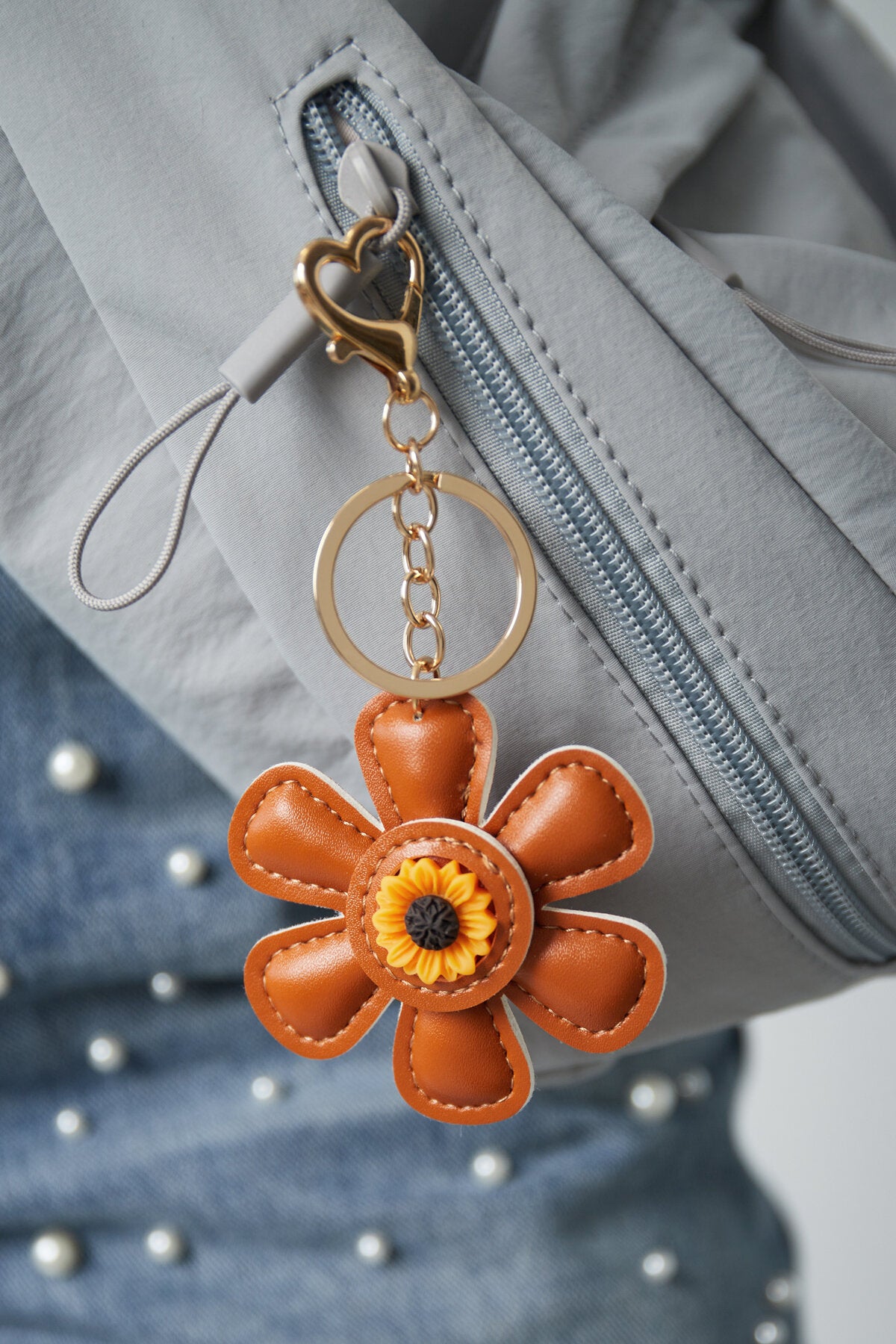 Chic Summer Keychain in Vibrant Colors