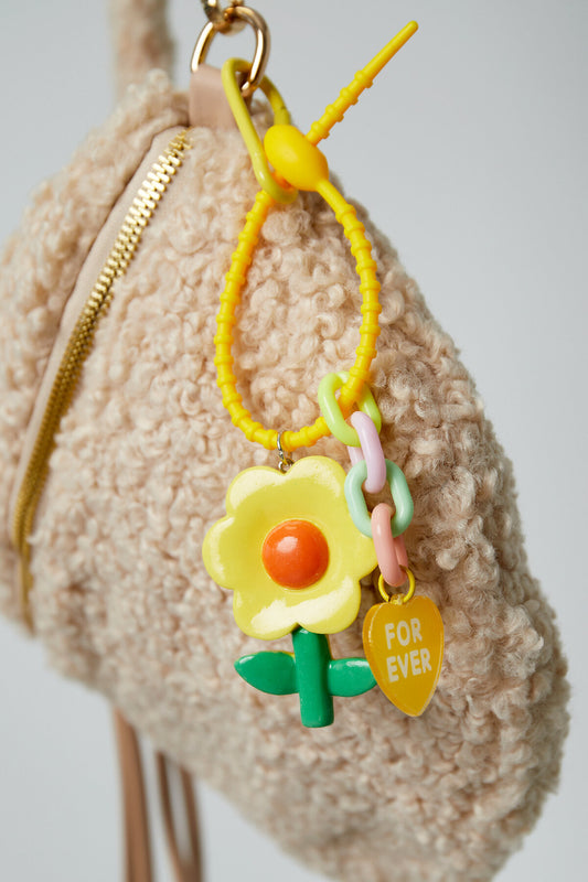 Charming Resin Flower Bag Charms for Spring/Summer