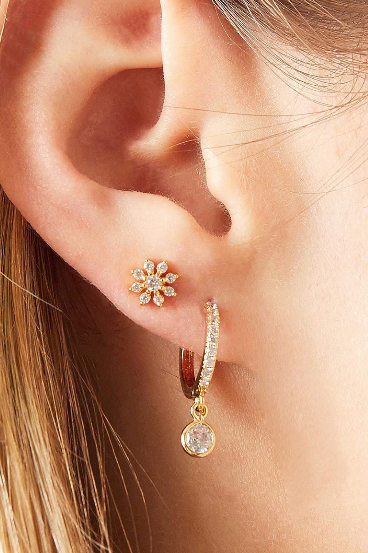 Elegant Silver & Gold Tone Piercing Earrings