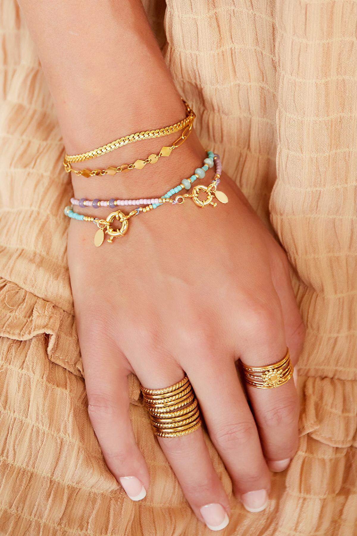 Stylish Chunky Bracelets for Women in Silver & Gold