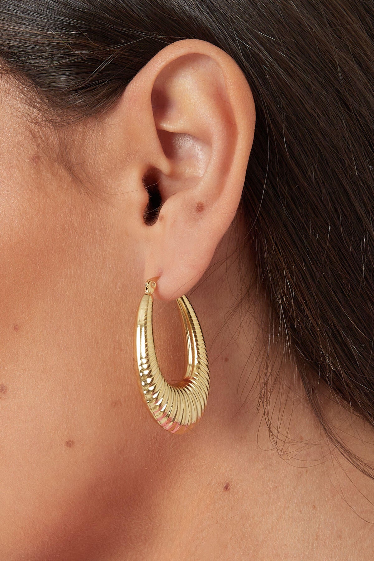 Stylish Statement Hoop Earrings in Silver & Gold