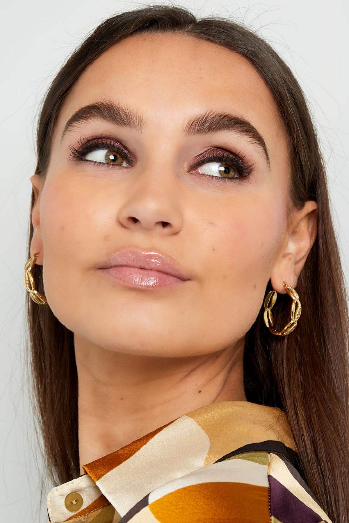 Elegant Statement Hoop Earrings in Silver & Gold