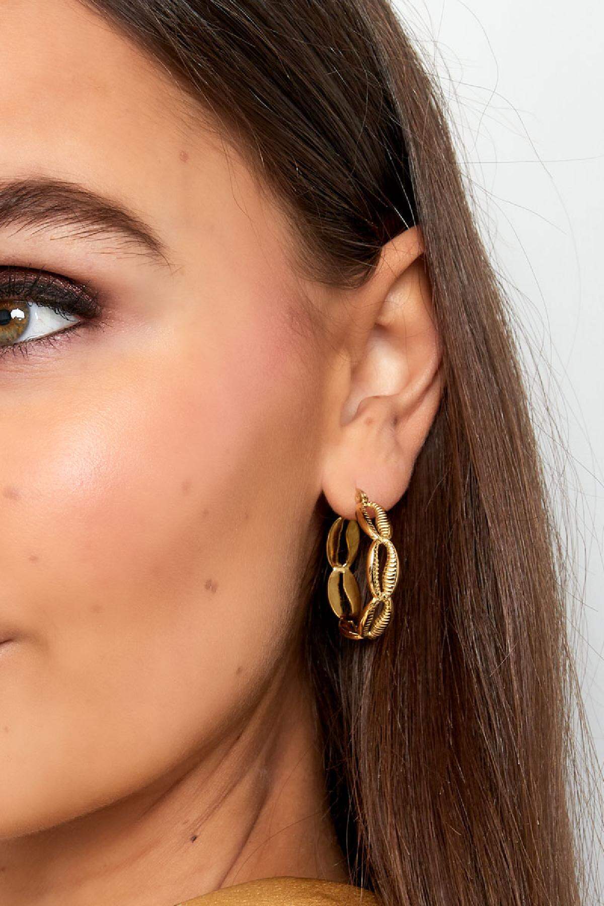 Elegant Statement Hoop Earrings in Silver & Gold