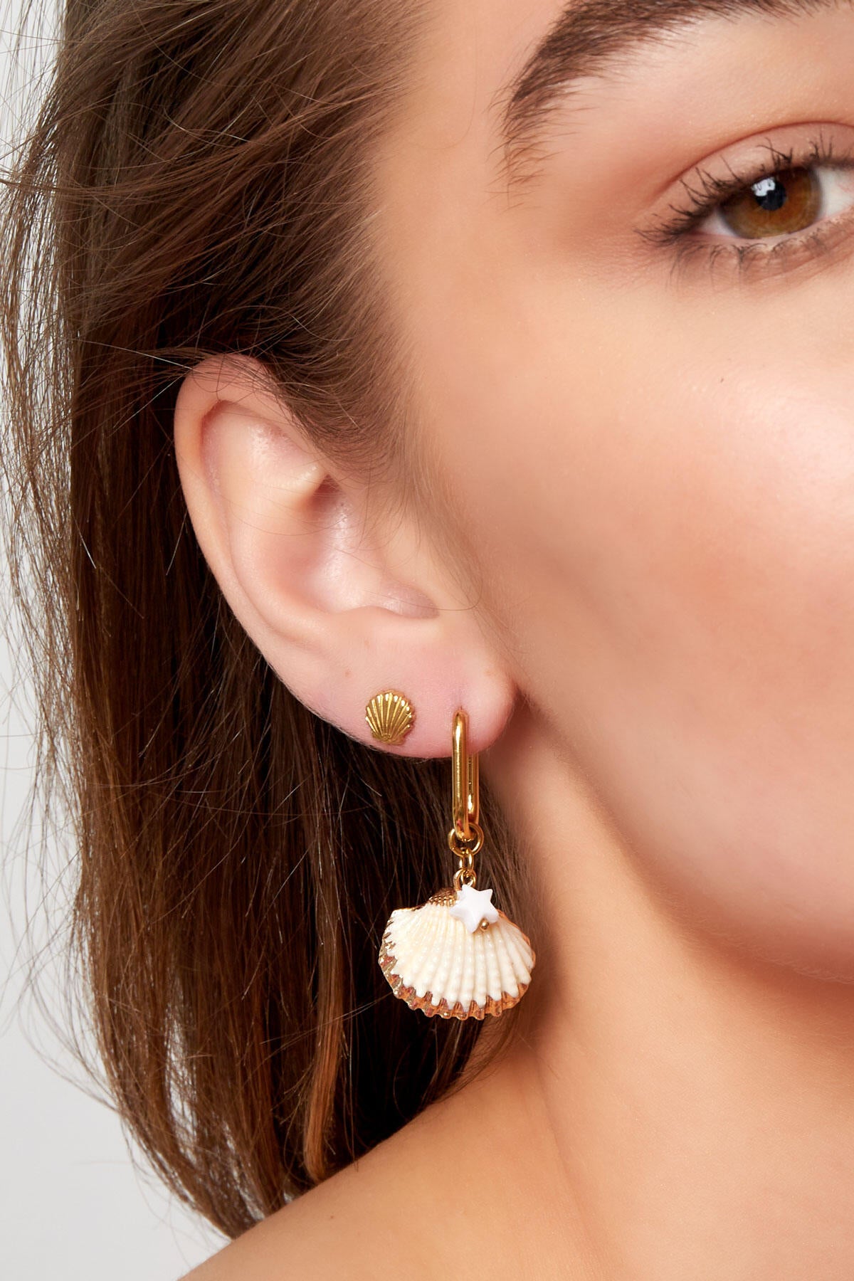 Stylish Stainless Steel Shell Stud Earrings for Women