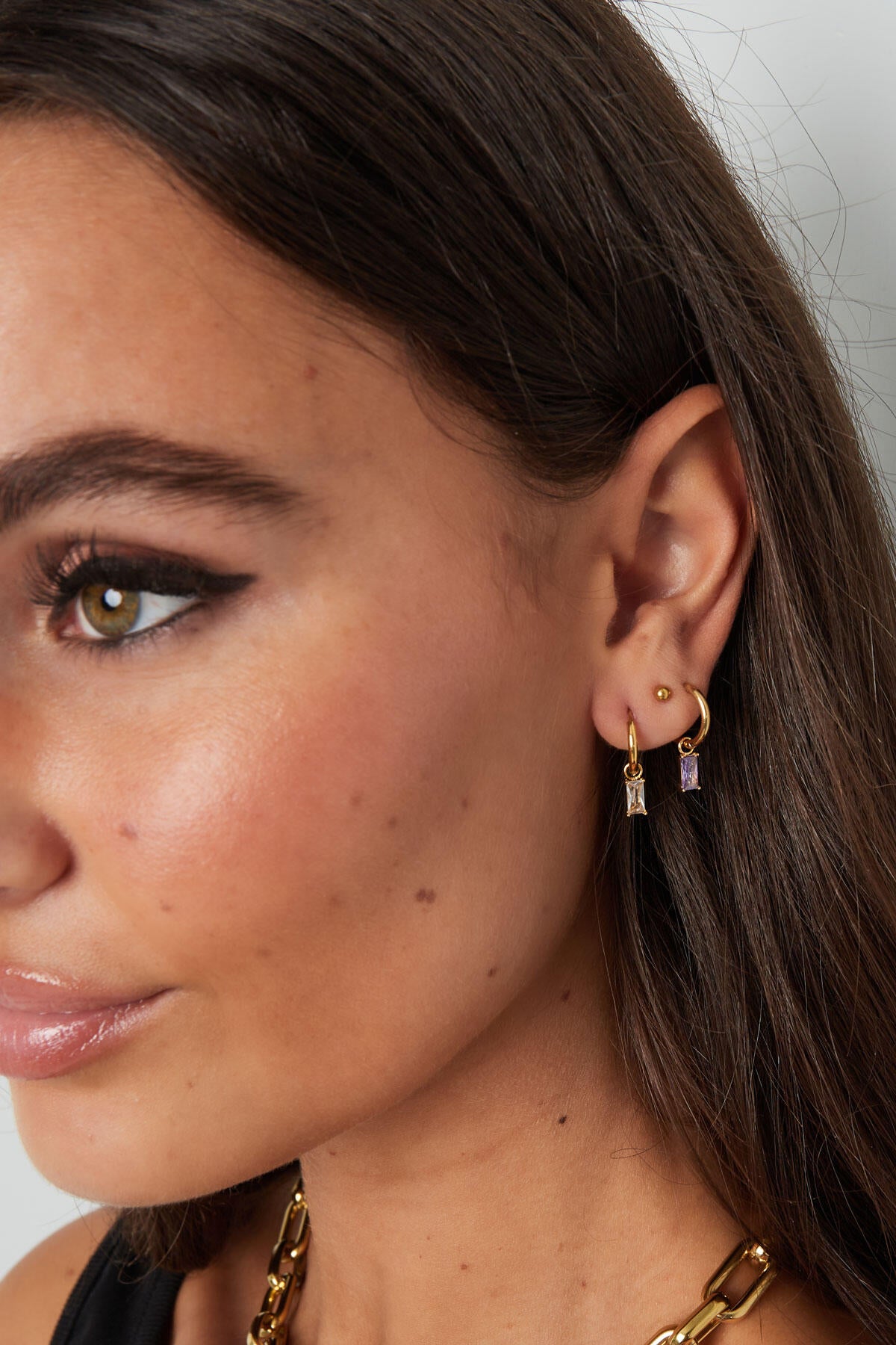 Stylish Drop Earrings in Vibrant Colors