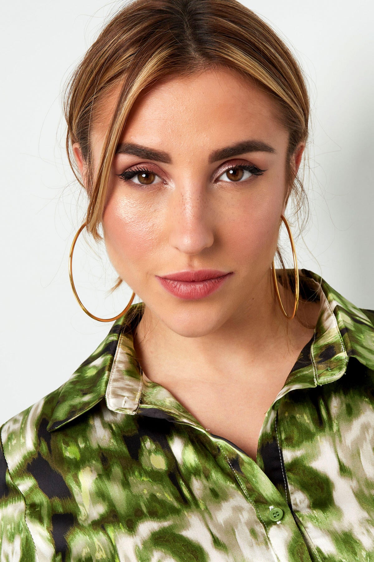 Elegant 14K Gold Plated Hoop Earrings for Everyday Glam
