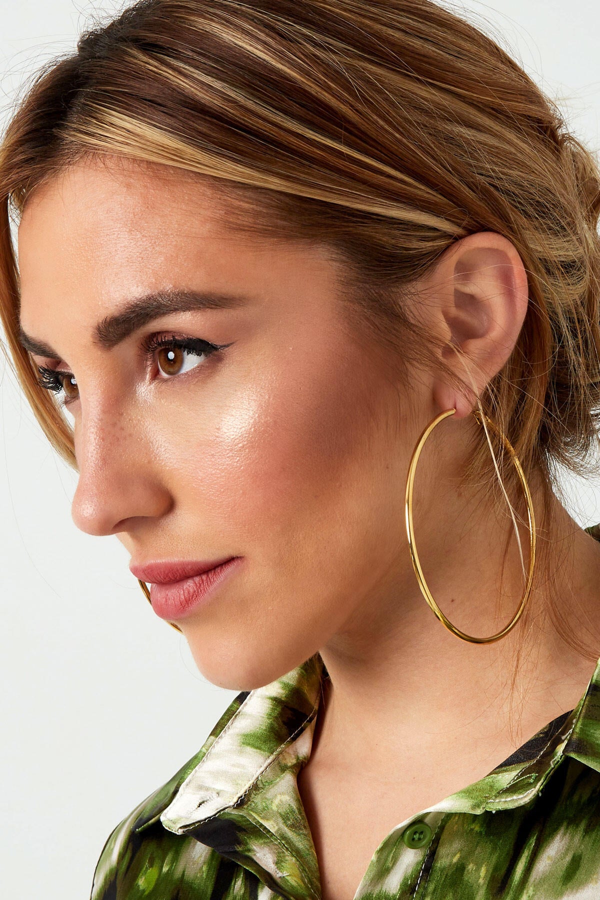 Elegant 14K Gold Plated Hoop Earrings for Everyday Glam