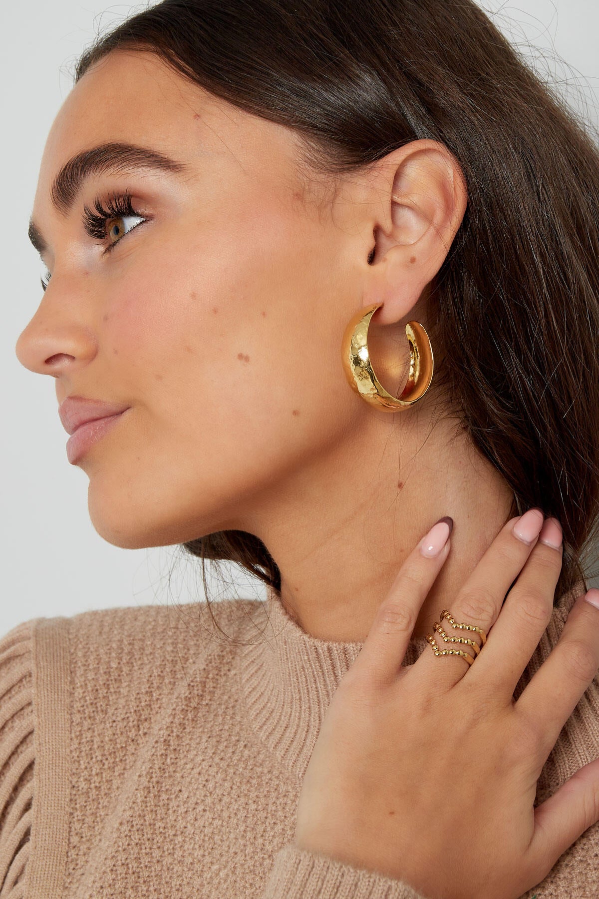 Stylish Statement Hoop Earrings in Silver & Gold