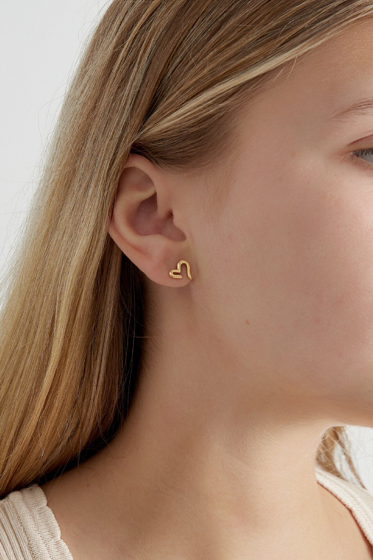 Elegant Mini Heart Stud Earrings for Everyday Wear