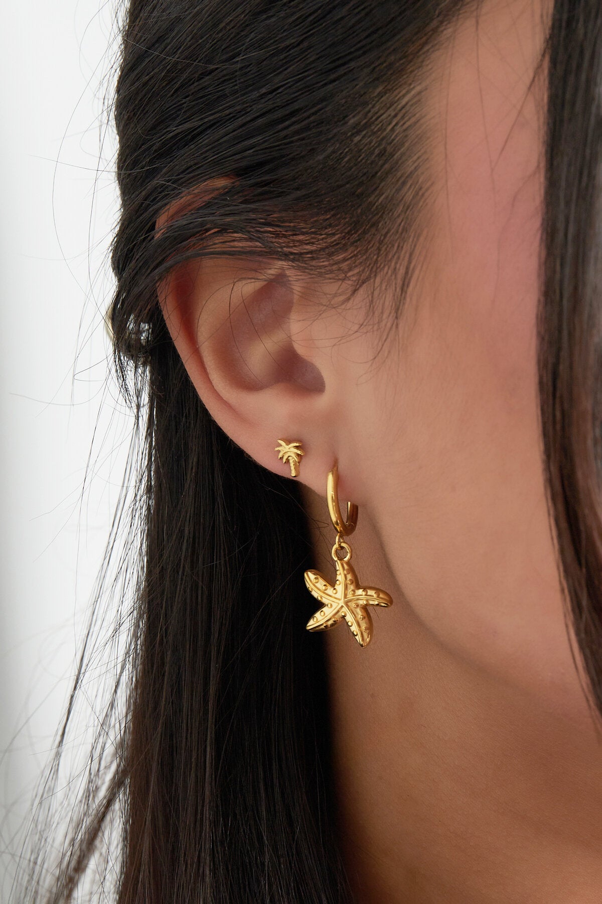 Elegant Drop Earrings in Silver & Gold for Any Occasion
