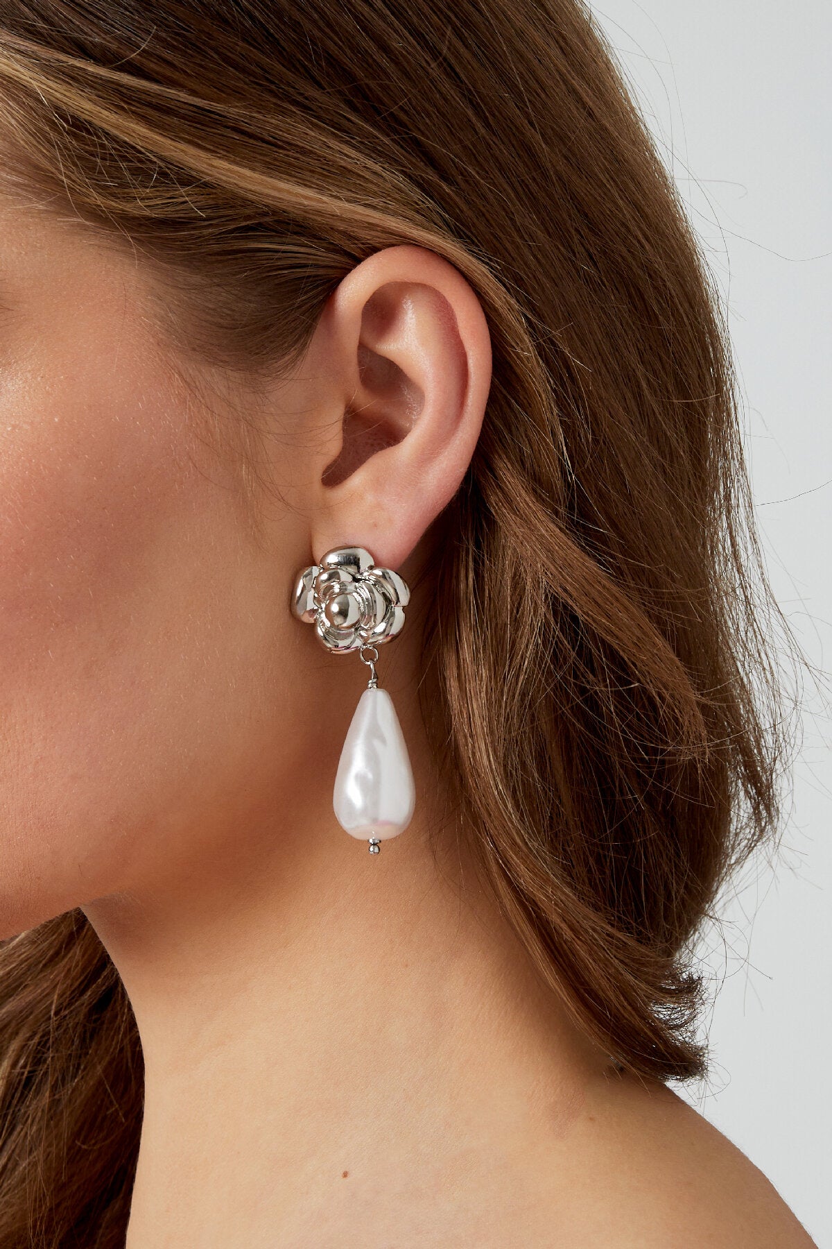 Elegant Drop Earrings for Daily Wear