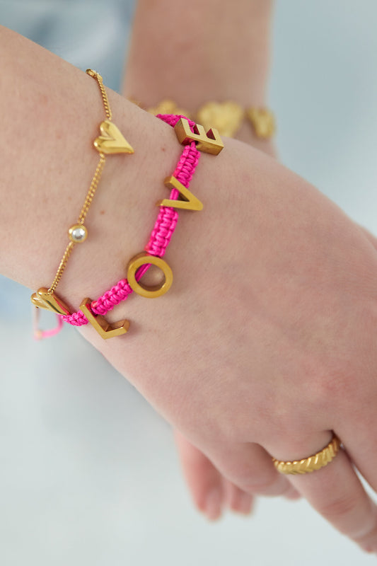 Chic Braided Bracelets for Spring/Summer Elegance
