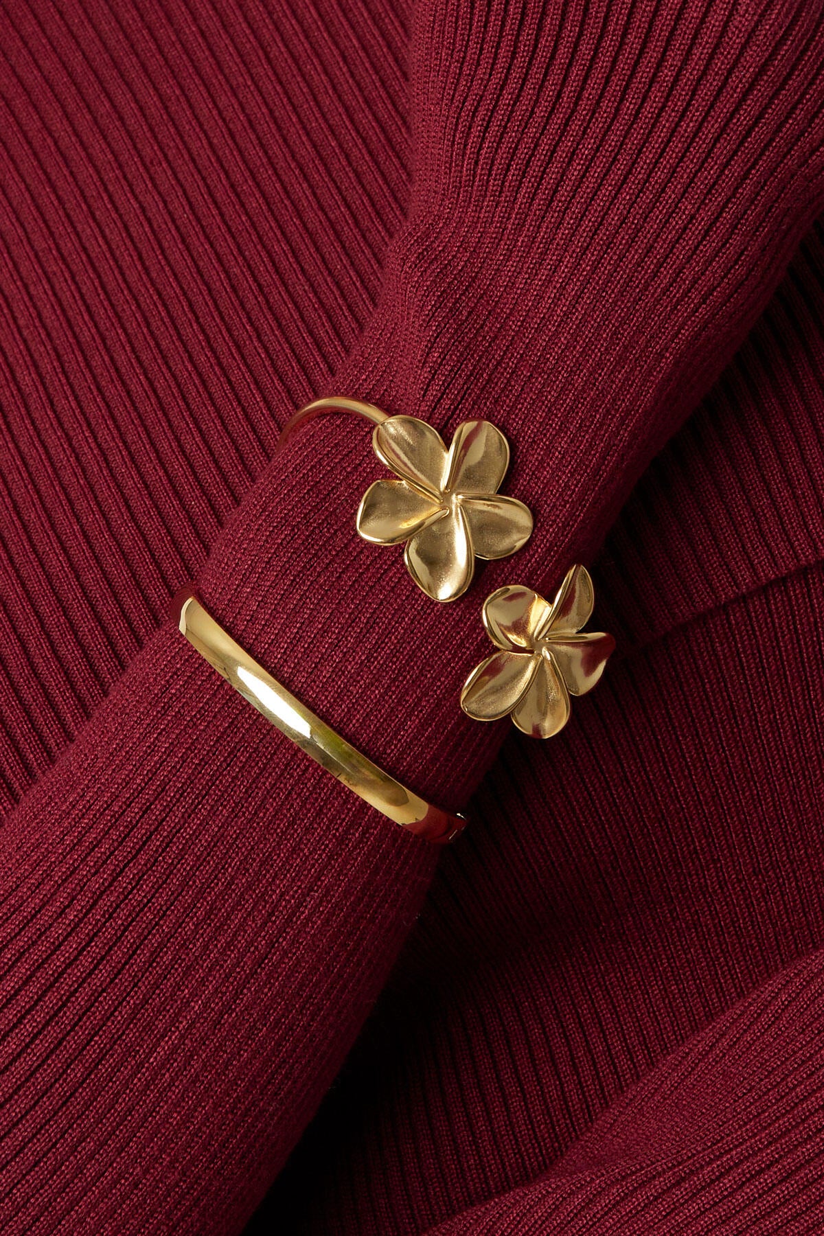 Stylish Stainless Steel Cuff Bracelets for Every Occasion