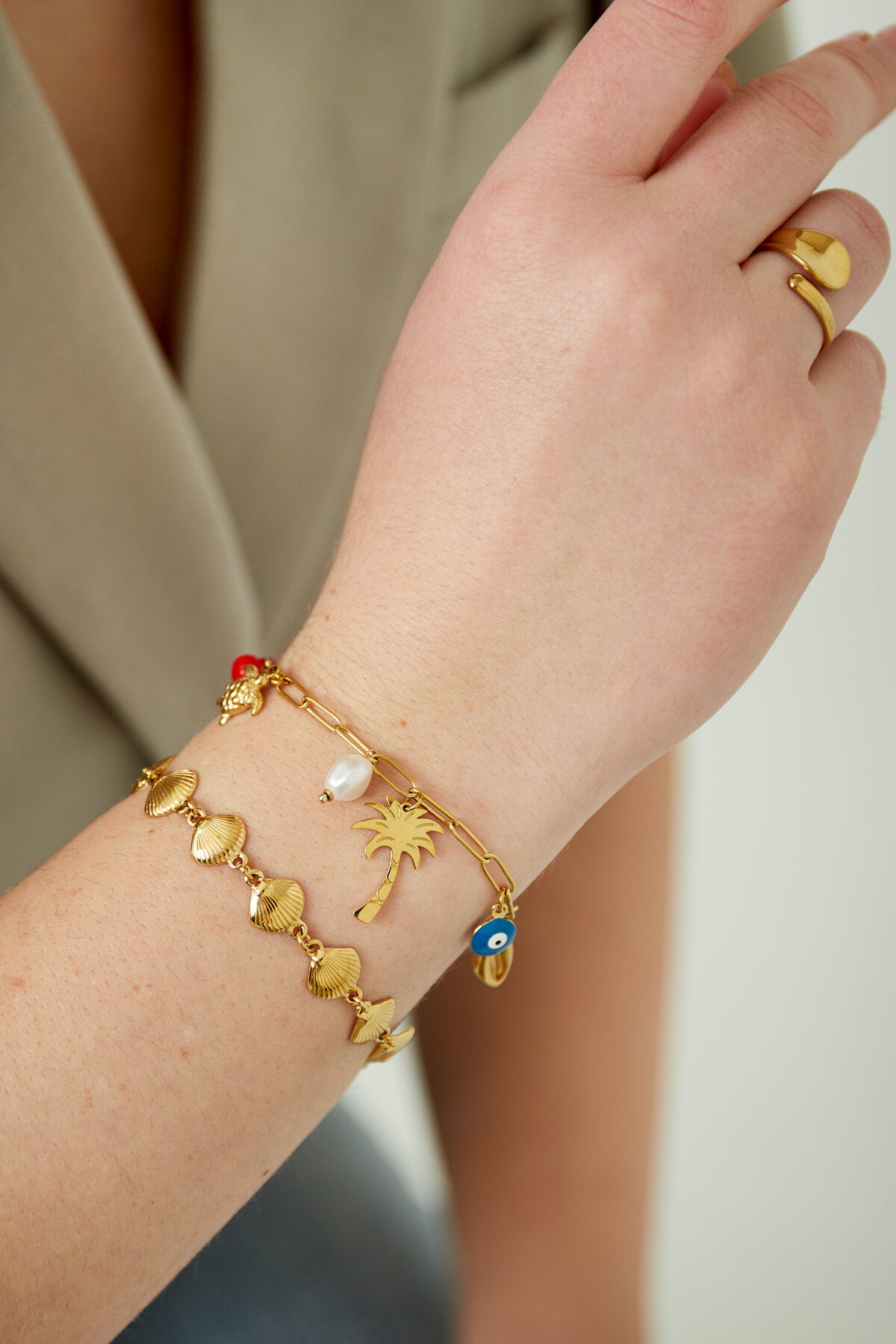 Elegant Gold Statement Charm Bracelet for Women