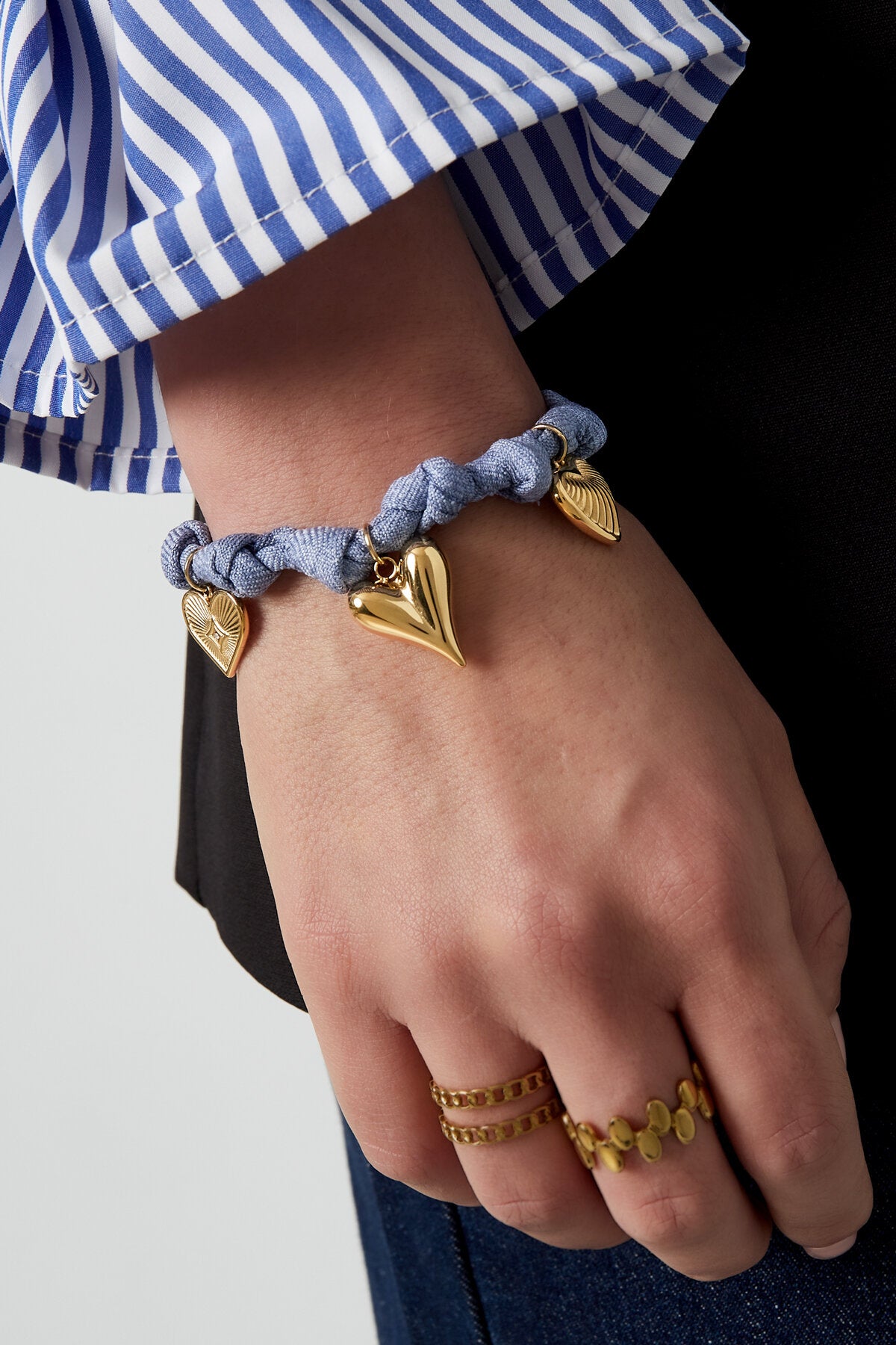 Charming Blue & Fuchsia Heart Braided Bracelet