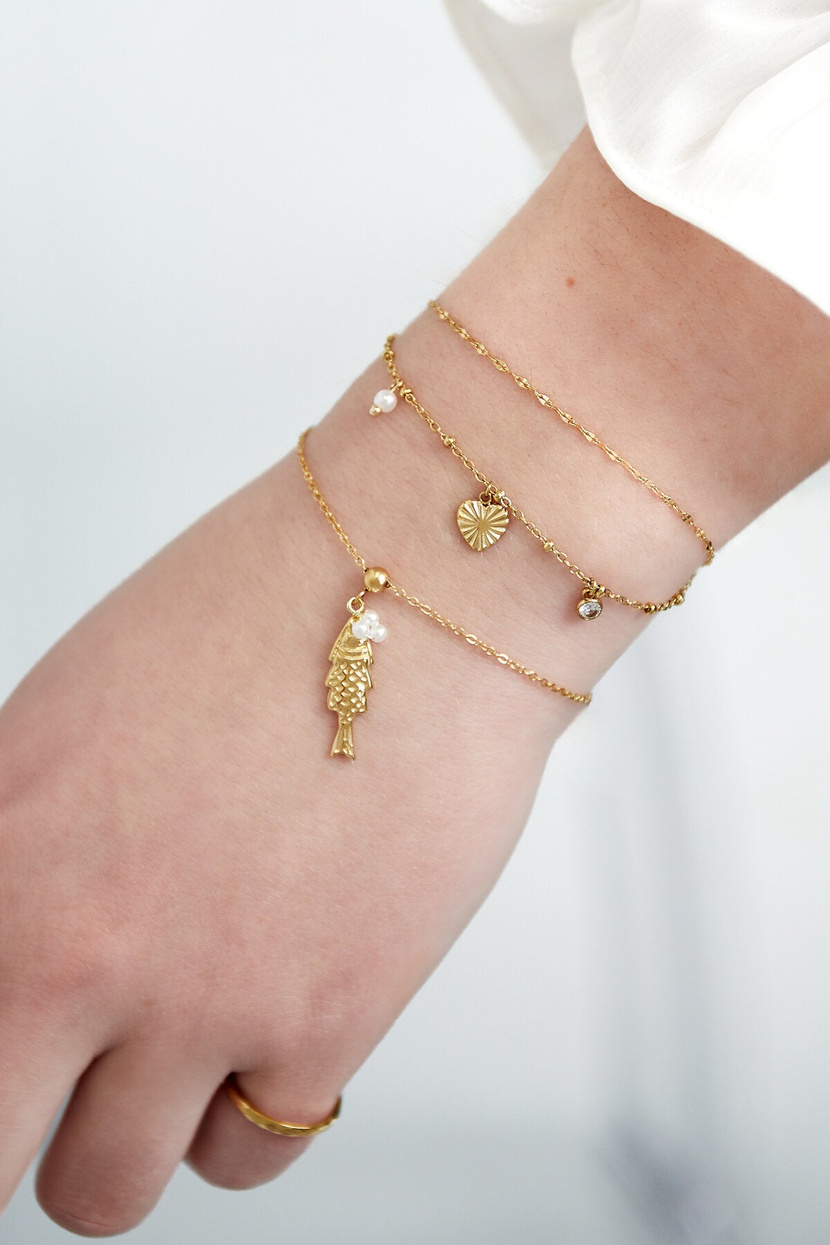 Elegant Heart Charm Bracelet for Everyday Style