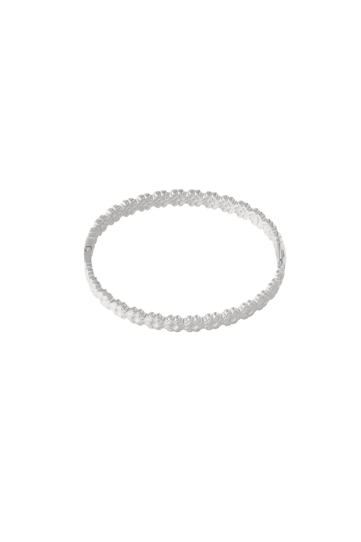 Elegant 14K Gold Plated Flower Bangle for Women