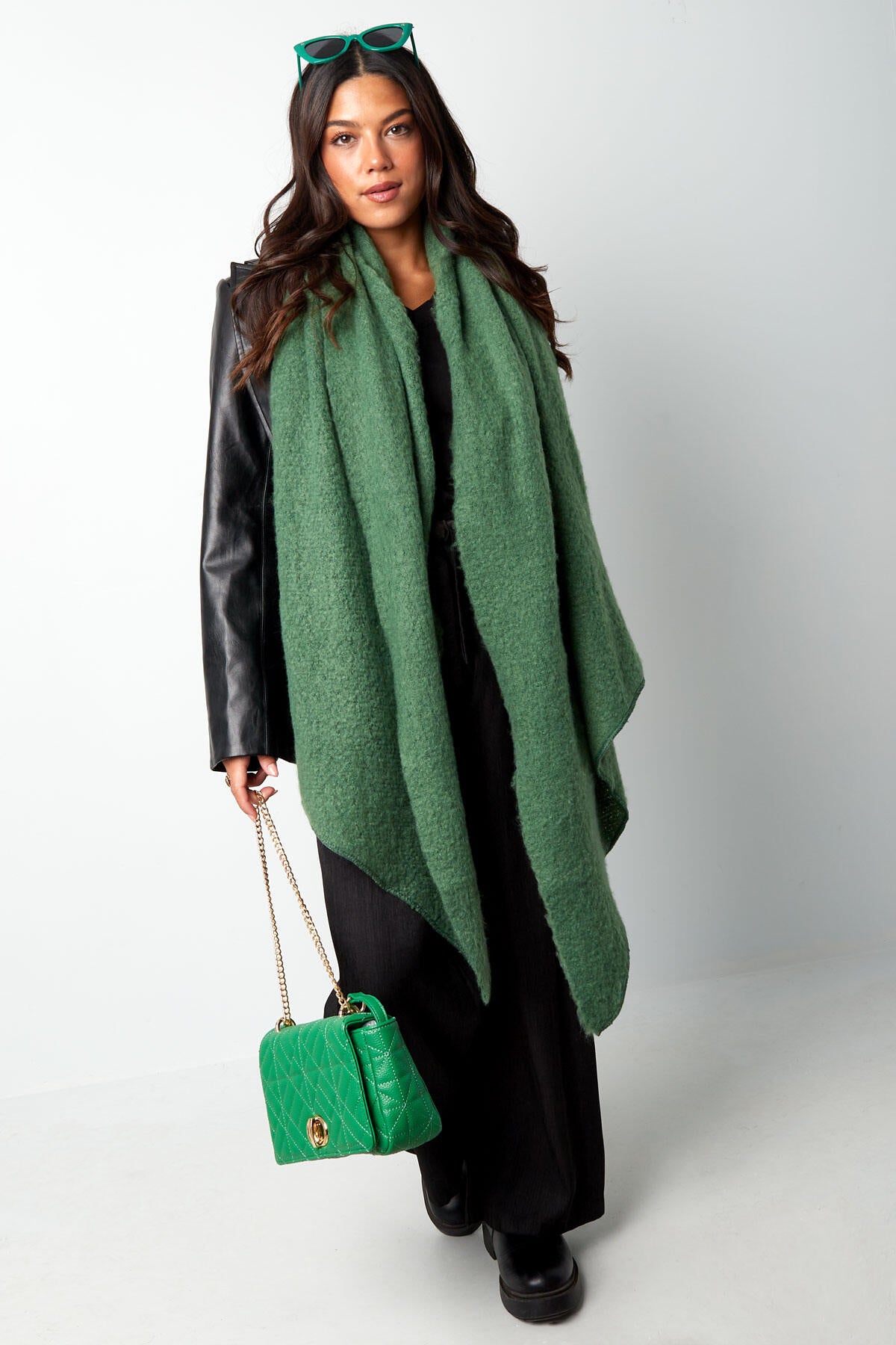 Stylish Winter Scarf for Women - Cozy & Versatile