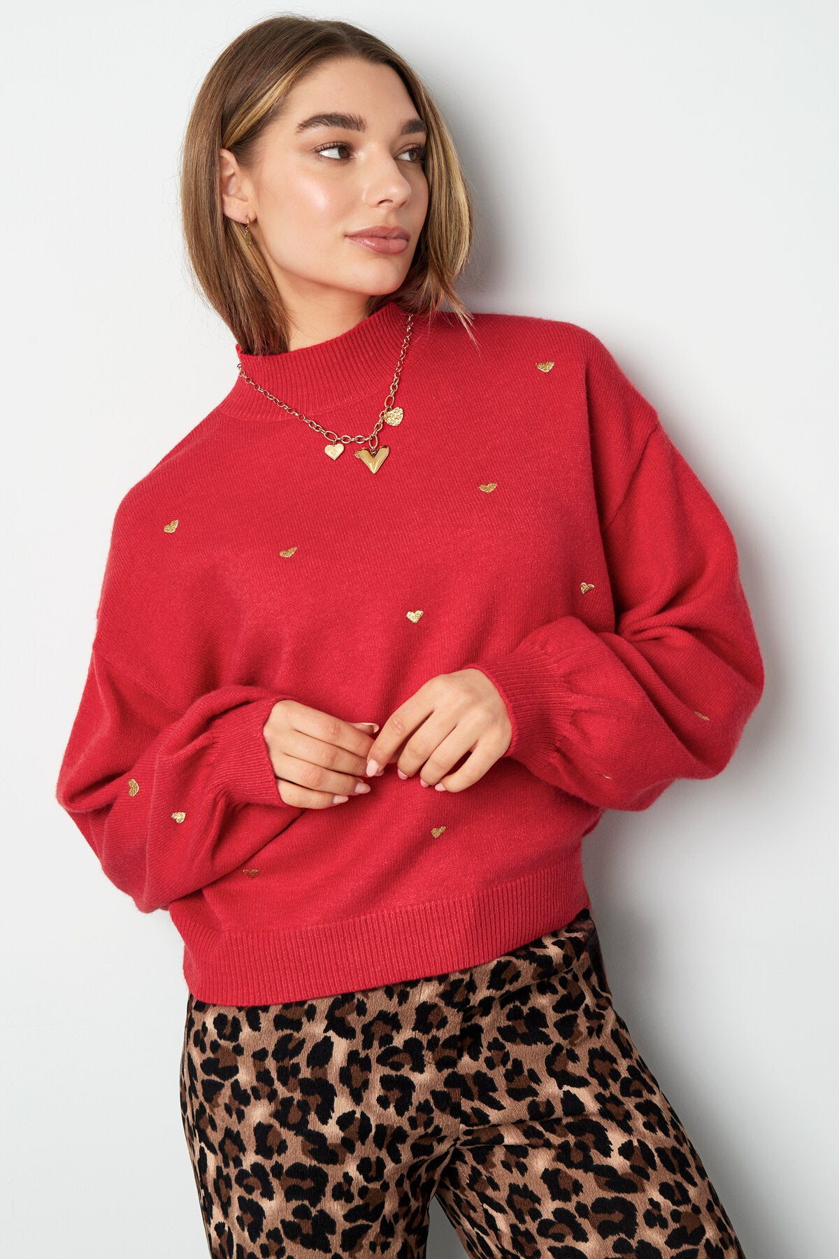 Soft Acrylic Heart Knit Sweater for Fall Winter