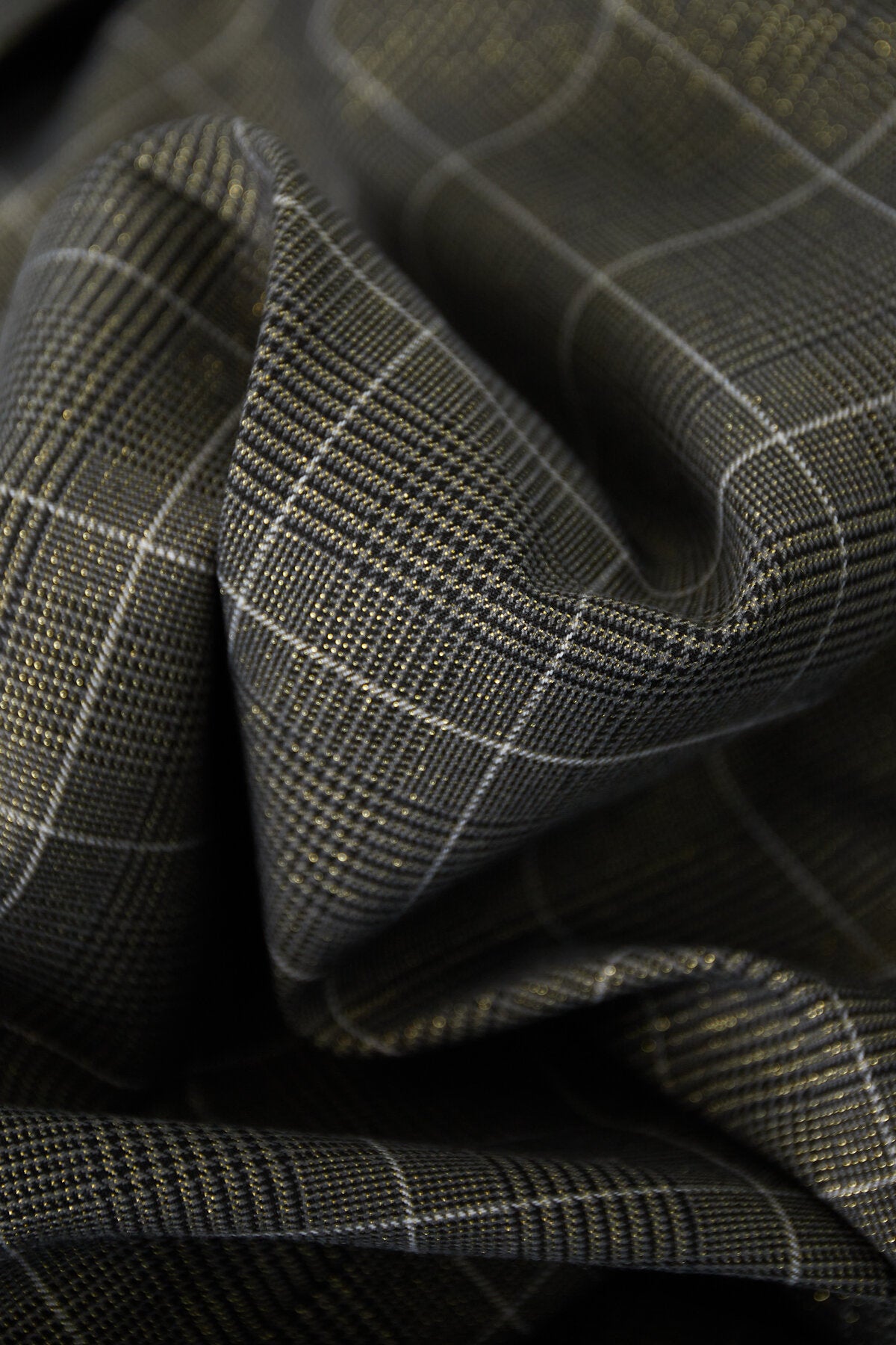 Elegant Checkered Ladies' Suit Set for Fall/Winter