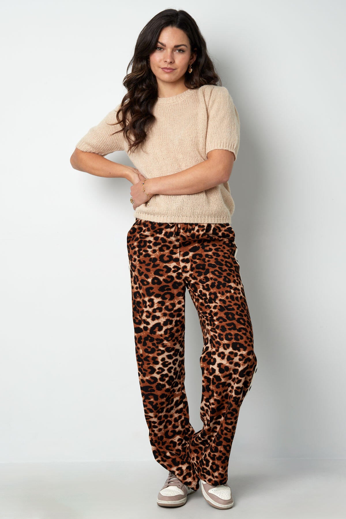 Elegant Short Sleeve Nylon Top - Versatile Comfort for Every Occasion