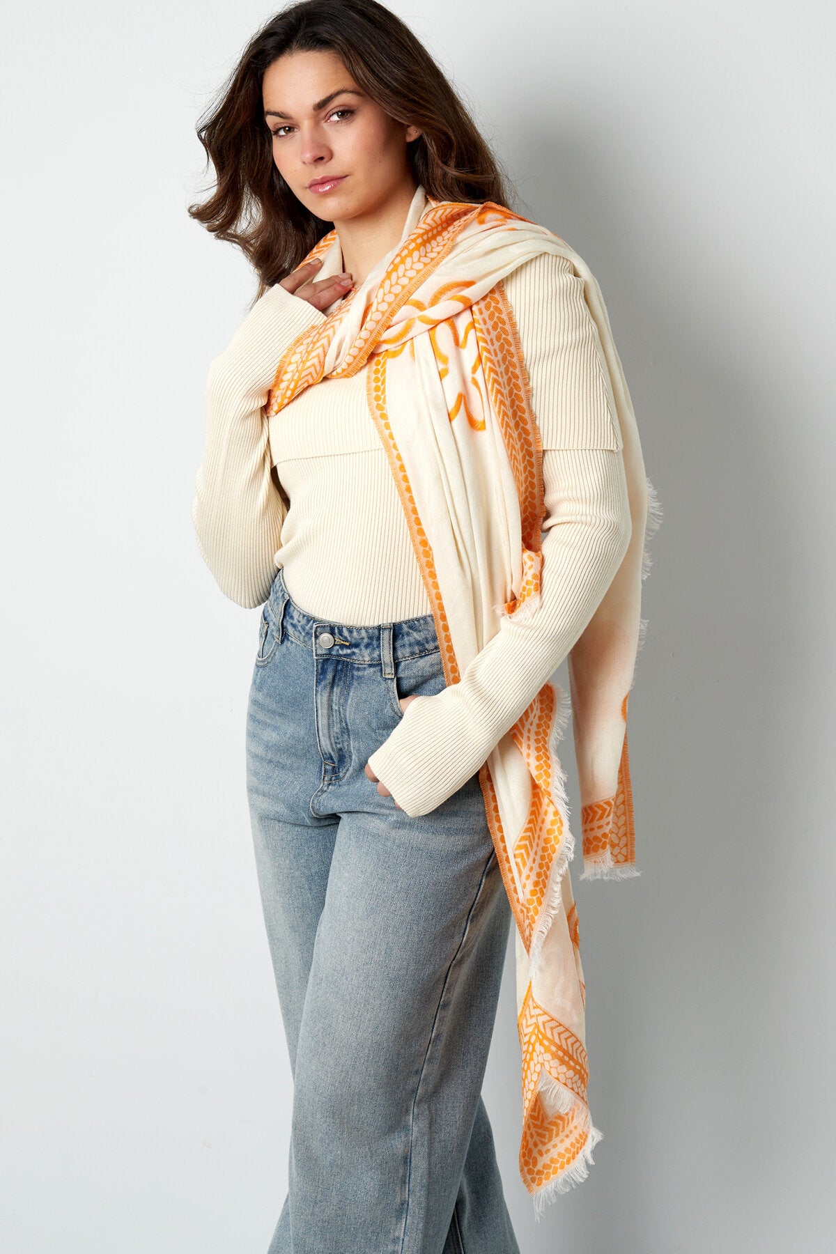 Elegant Summer Scarf in Pink and Orange