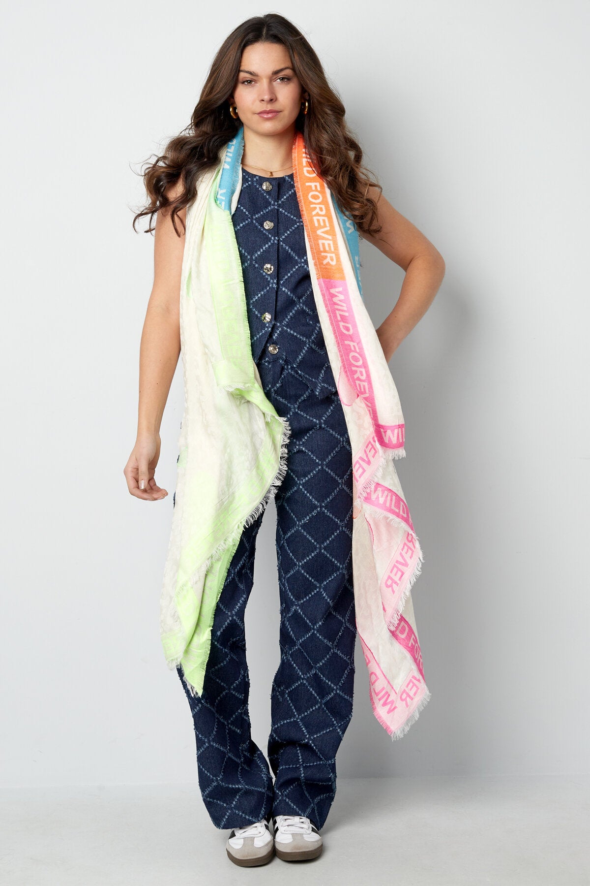 Elegant Multicolor Summer Scarf in Soft Viscose